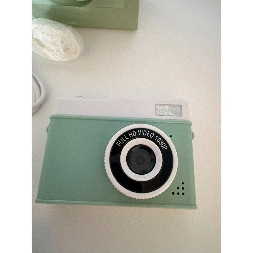 Chug Retro Digital Camera - Rechargeable, Mint Green - NIB